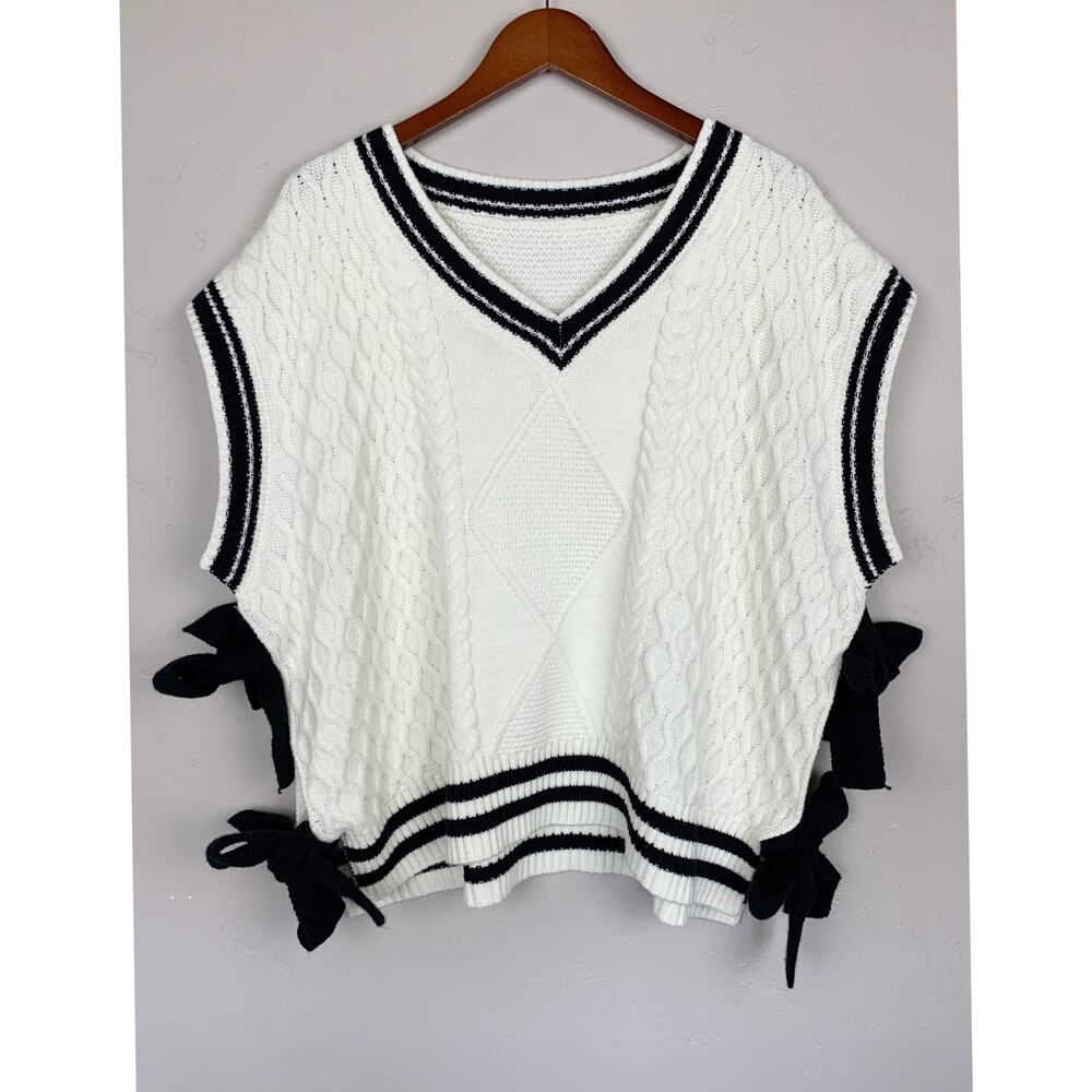 Cider Sweater Vest V-Neck Cream Black Sleeveless Tie Sides Cable Knit Womens 4XL